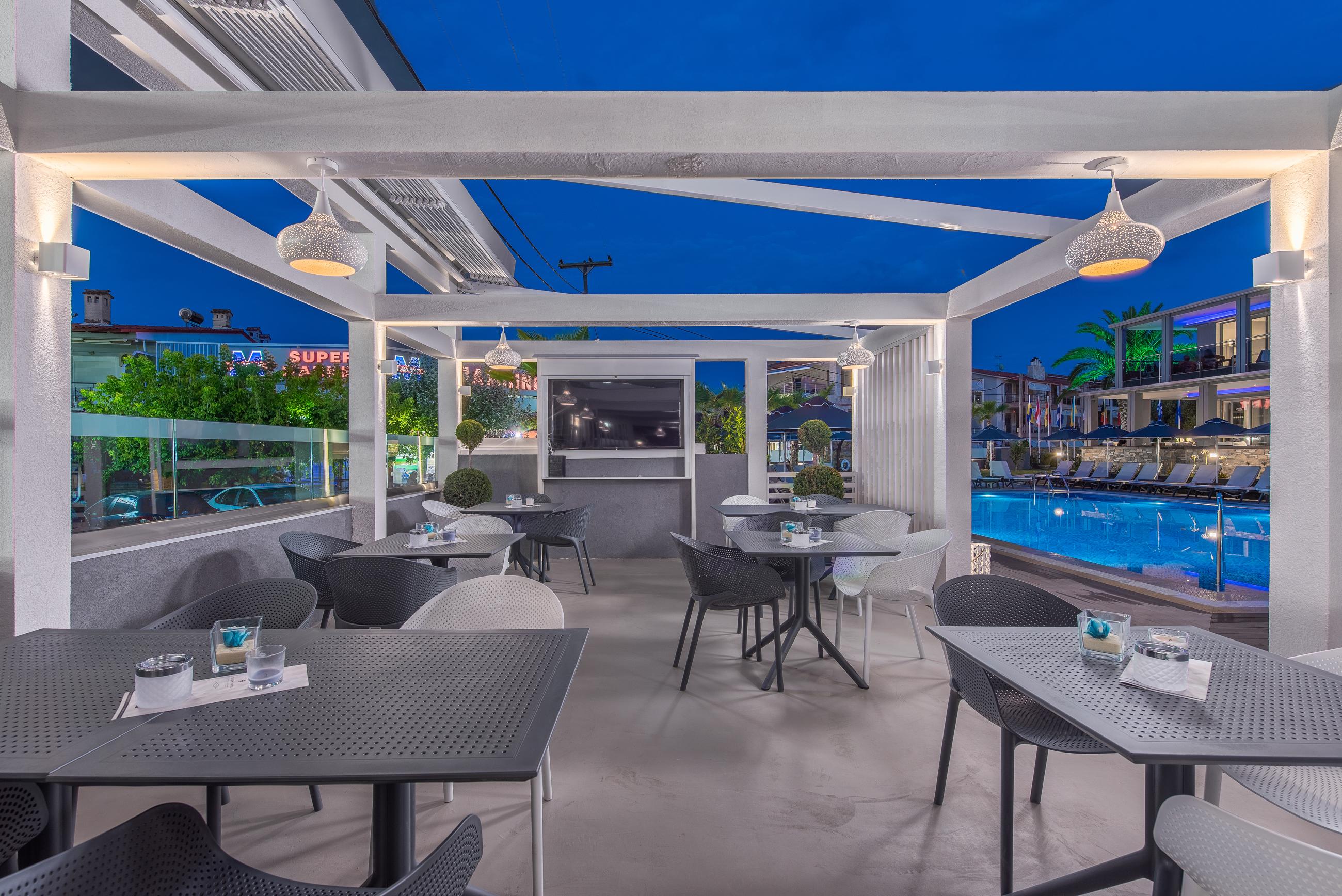 Dionysos Hotel & Suites Hanioti Exterior photo